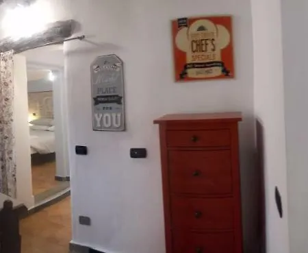 Contrada Апартаменты Вадо-Лигуре